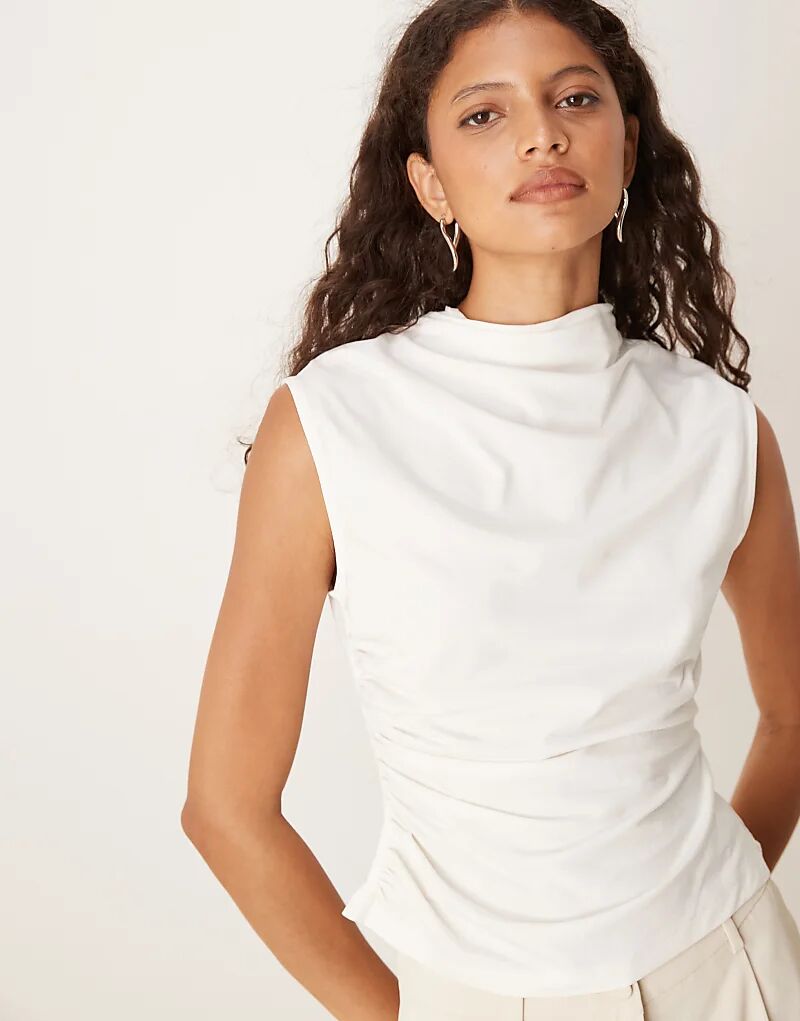 

Топ ASOS DESIGN с высоким воротом и драпировкой по бокам цвета слоновой кости