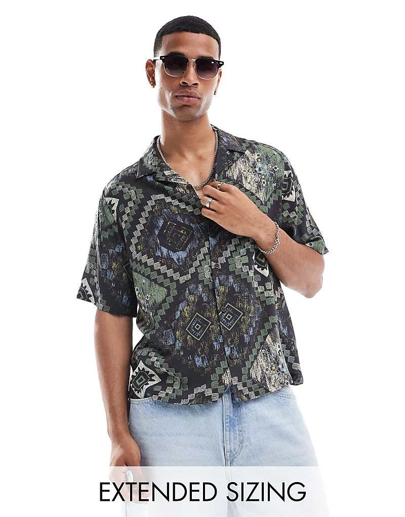 

ASOS DESIGN 2013 Темно-синяя рубашка свободного кроя с кубинским воротником и винтажным узором