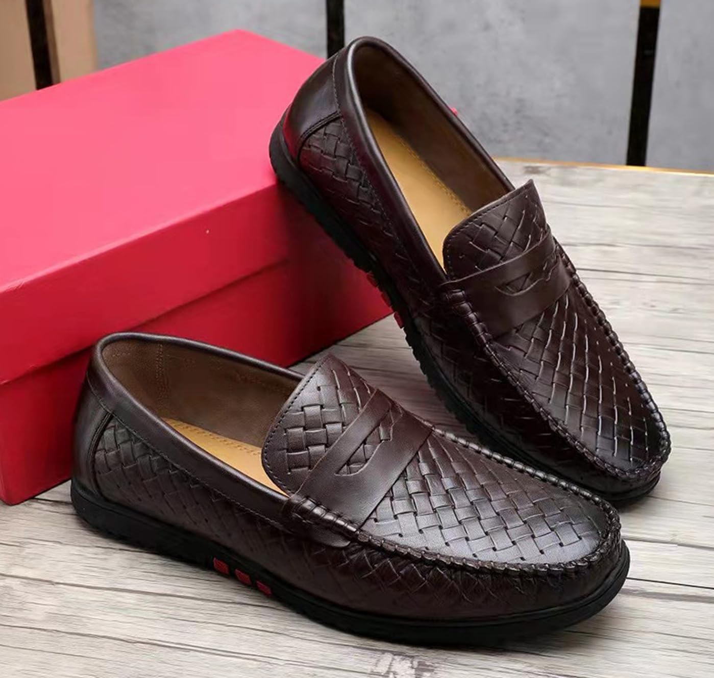 Мужские повседневные кожаные слипоны Santimon Mens, лоферы с отделкой пенни, удобные дышащие мокасины для прогулок, летние ботинки и прогулок на лодке, Coffee — фото 4