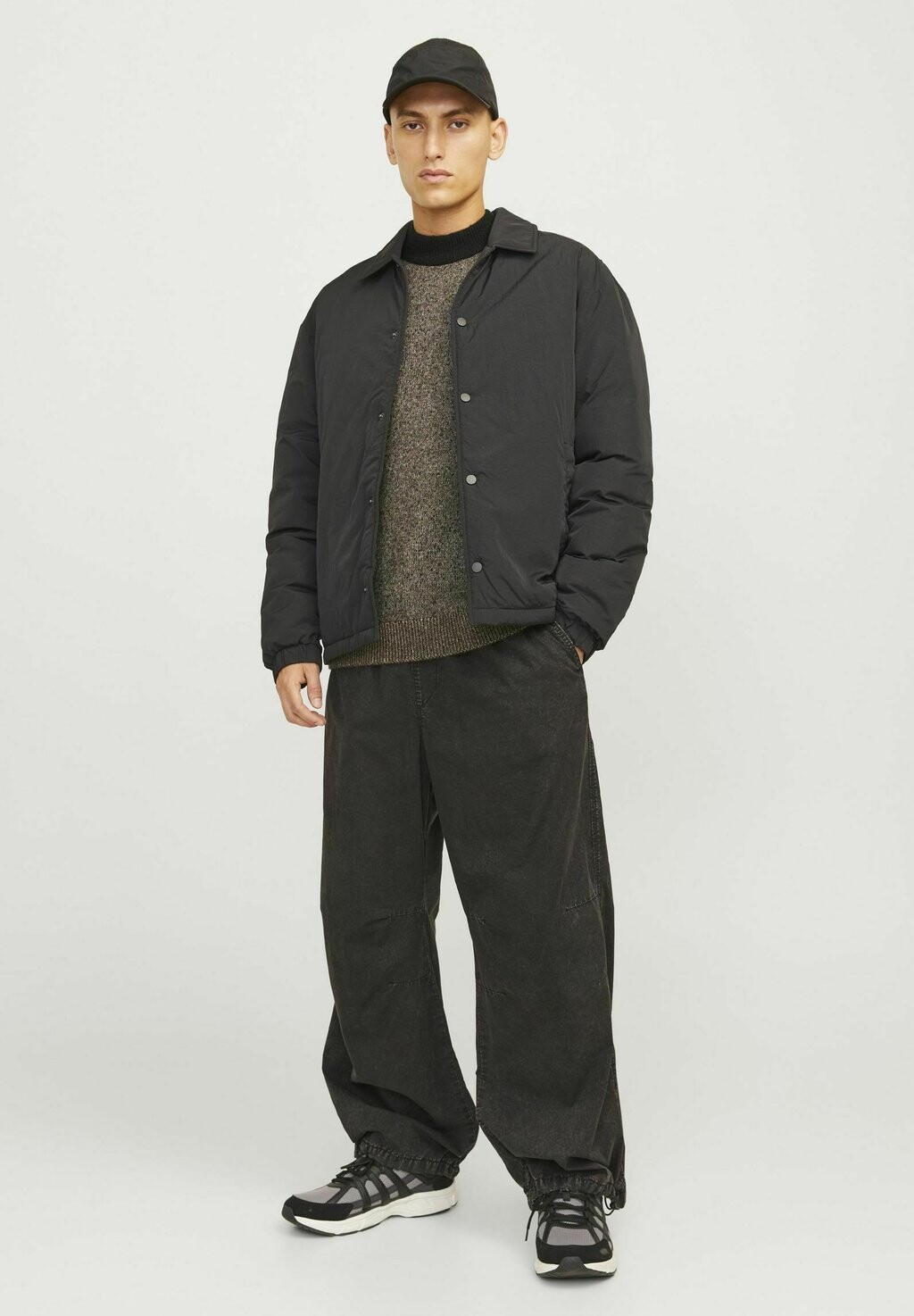 

Джемпер JCOSPACE MOCK NECK Jack & Jones, черный