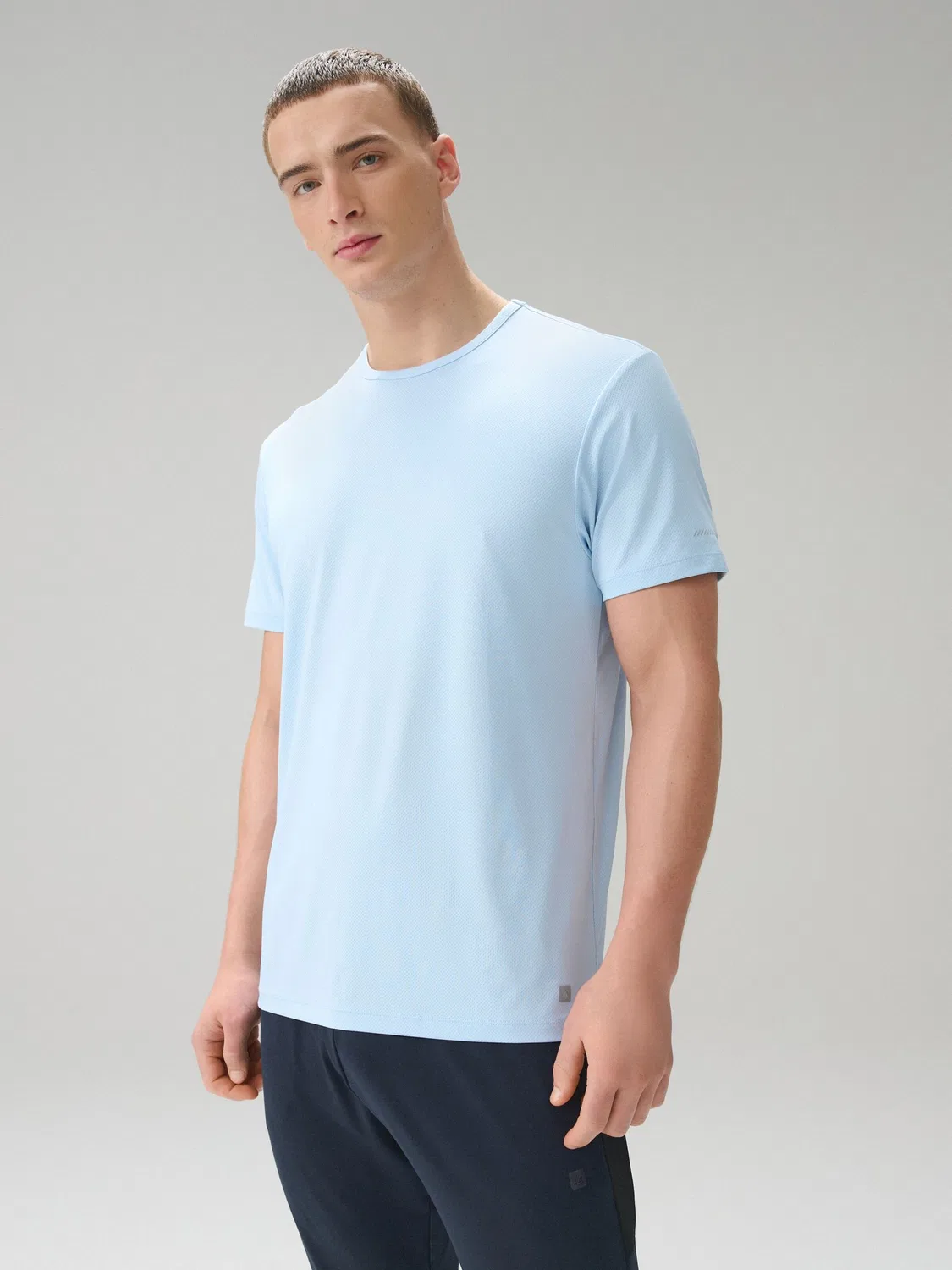 Спортивная футболка для активного отдыха в спортзале Next, Light Blue — фото 2