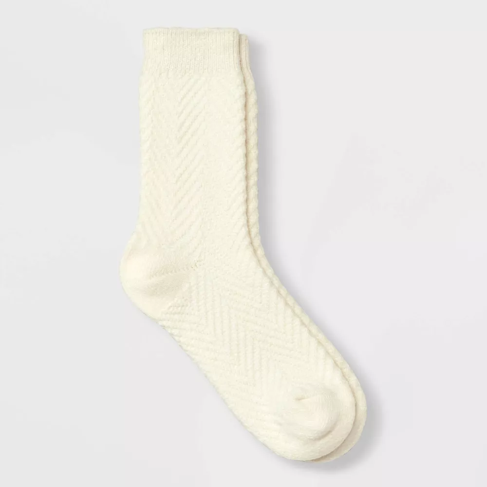 

Женские носки Chevron Textured Supersoft Crew Boot Socks Universal Thread, цвет Ivory