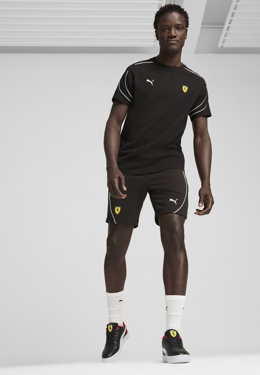 

Футболка с принтом TEE Puma, черный