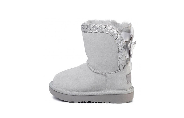 

Детские ботинки Ugg CLASSIC SHORT BP