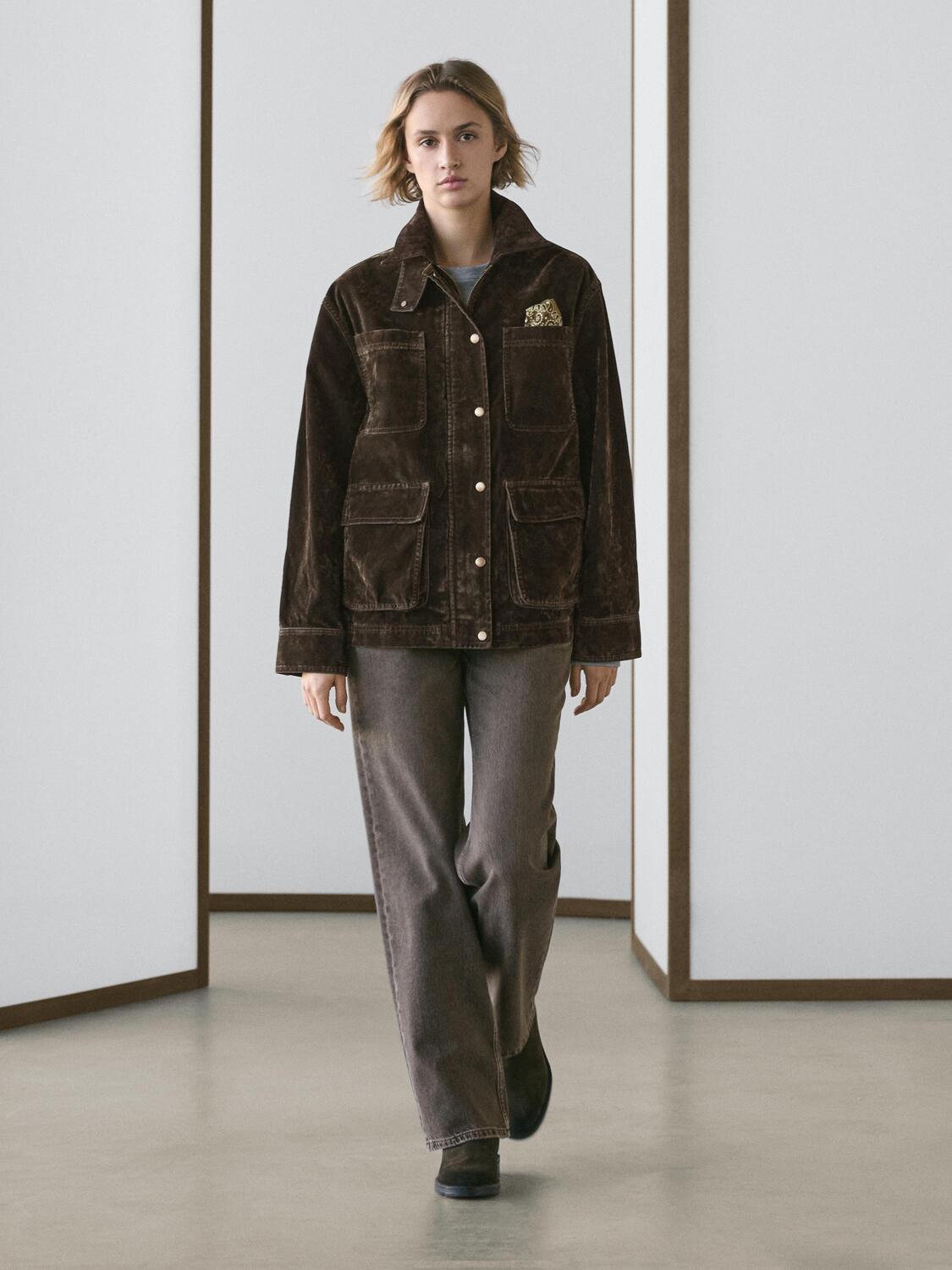 

Джинсовая куртка с флокированным покрытием и акцентным воротником Massimo Dutti, khaki