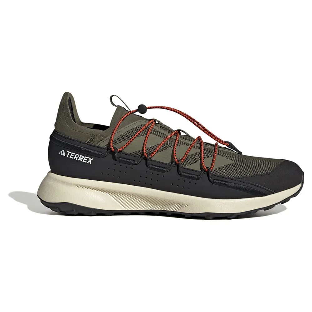 

Походные ботинки adidas Terrex Voyager 21 Travel, зеленый