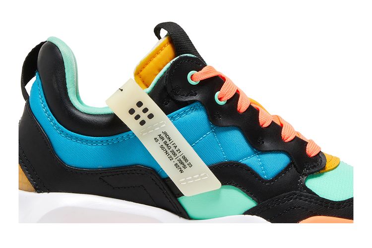 Кроссовки Jordan MA2 GS 'Black Light Blue Fury', разноцветный — фото 2