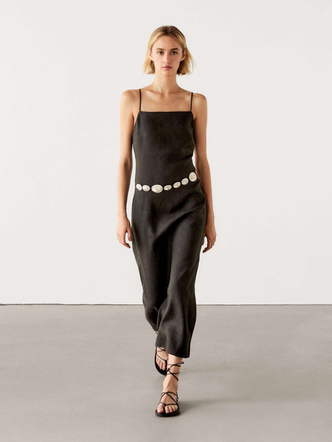 

Льняное платье миди с разрезами Massimo Dutti, коричневый