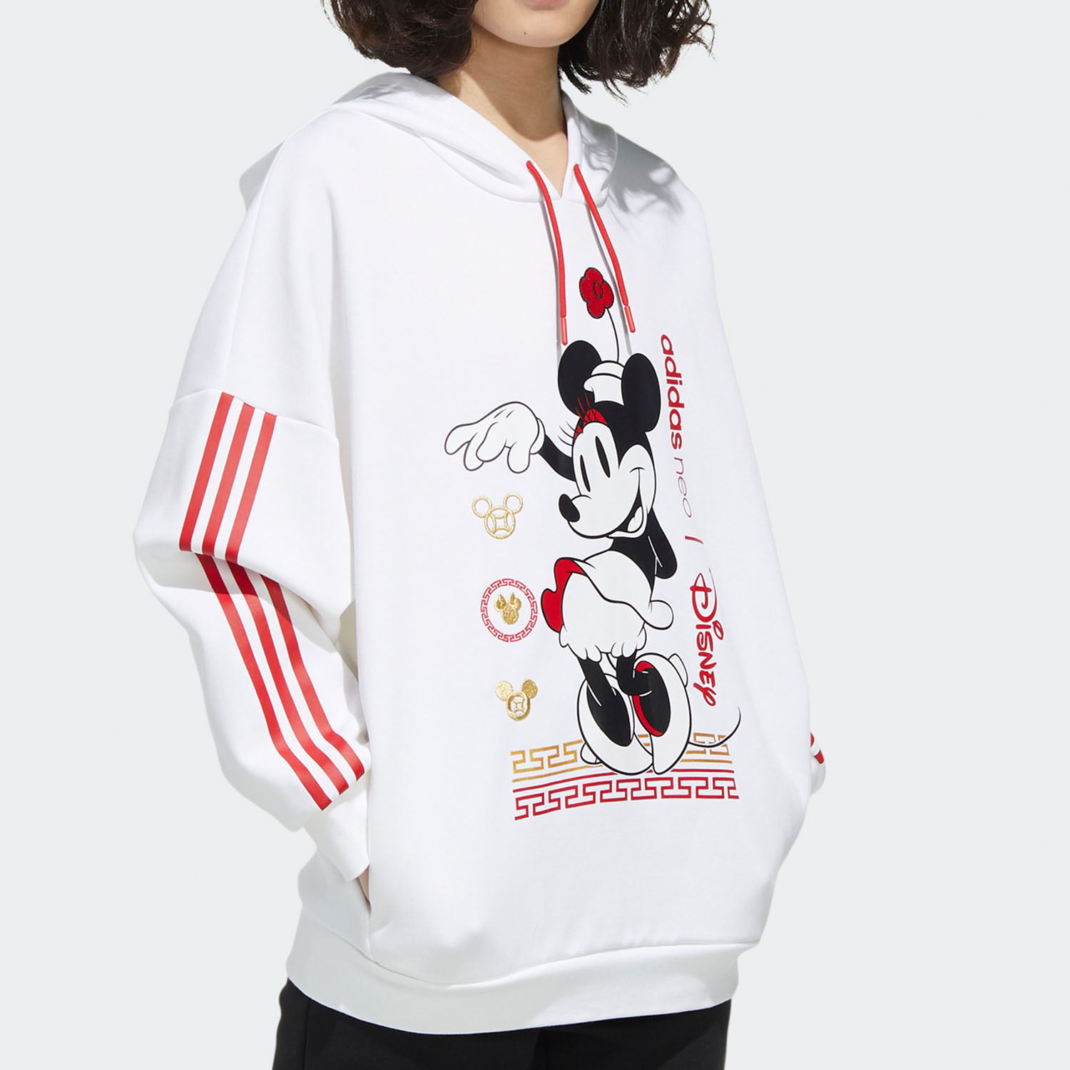 Футболка Disney коллекция Китайского Нового года женская белая Adidas Neo — фото 4
