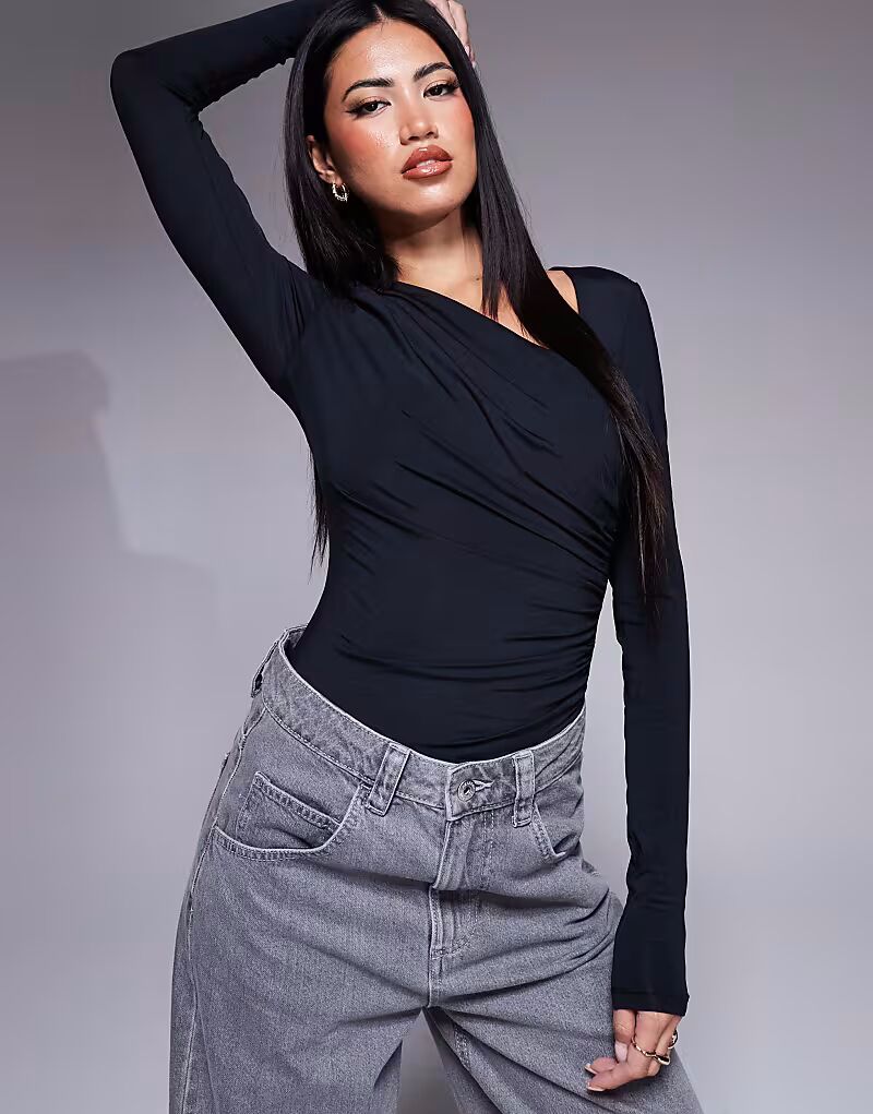 

Облегающее боди ASOS DESIGN с асимметричным вырезом и драпировкой черного цвета