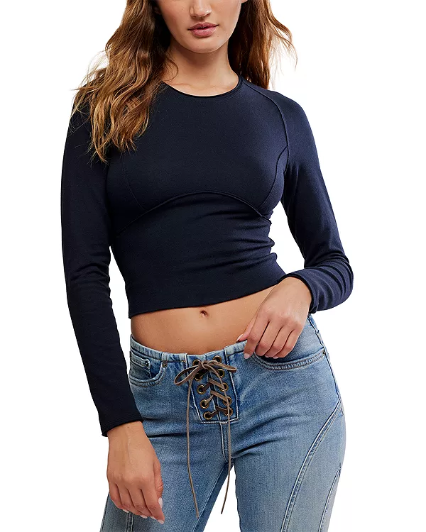 

Футболка с изображением главного героя Free People, черный