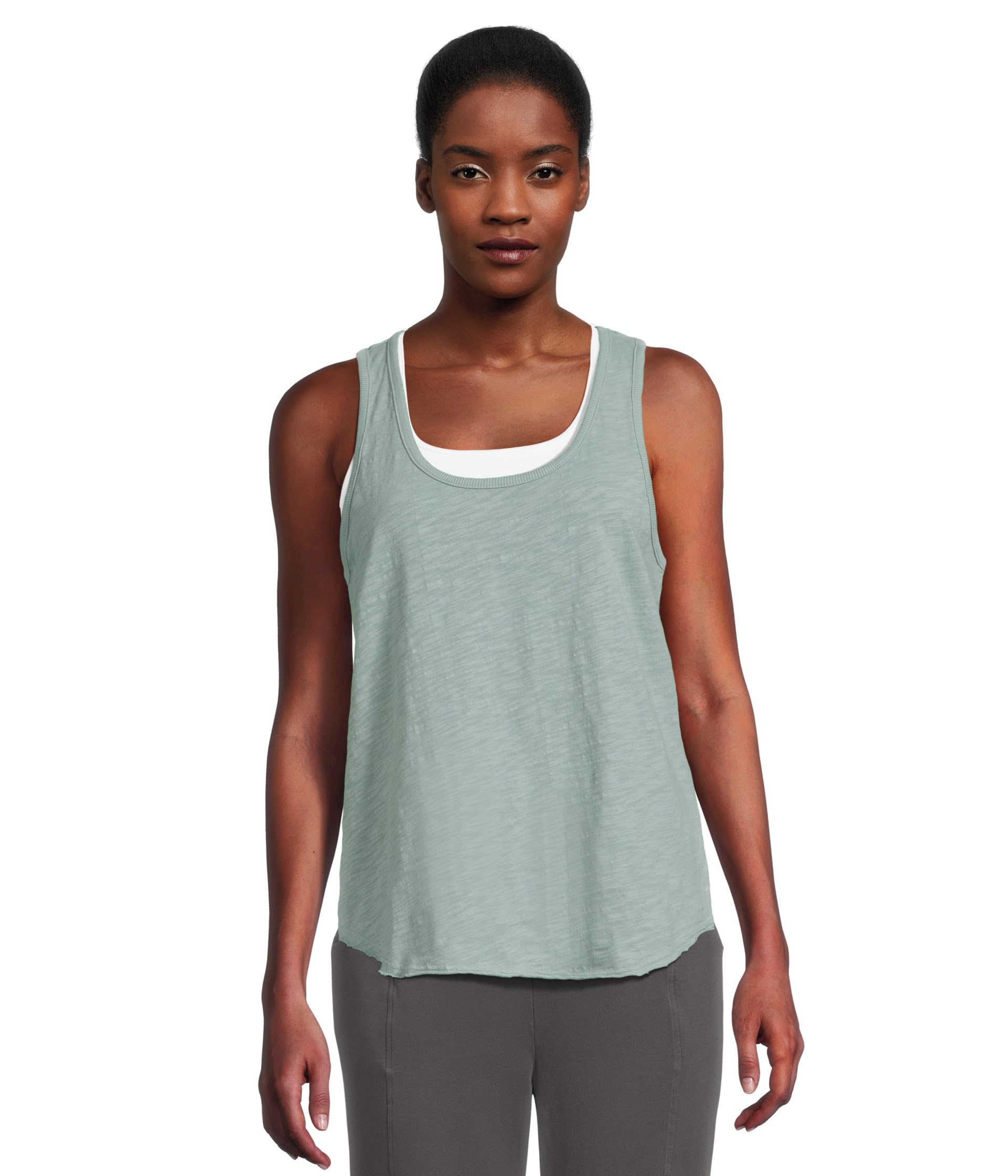 

Топ Mod-o-doc Curve Hem Scoop Neck Tank, Gris Mist