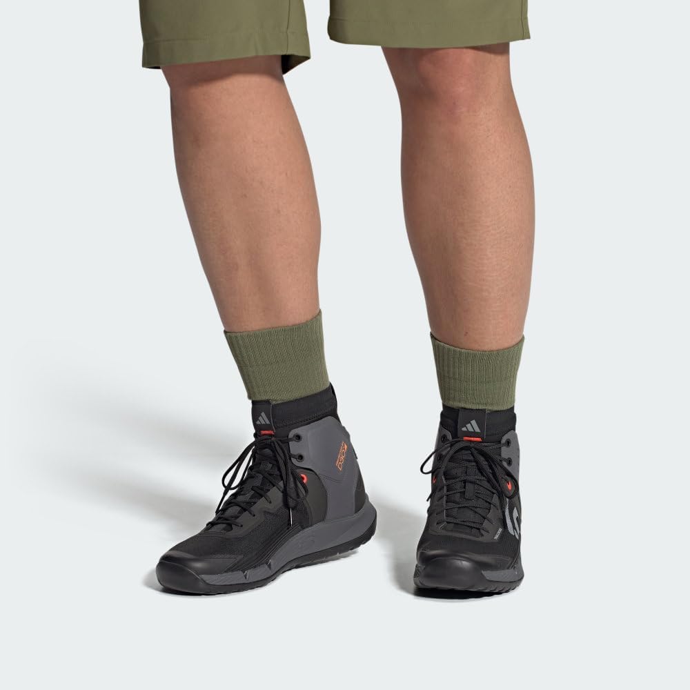 Кроссовки Adidas Унисекс Взрослые Trailcross Mid Pro, черный/красный/серый — фото 3