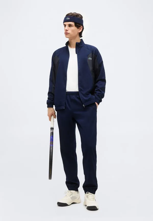 Спортивный костюм для тура, спортивный костюм Lacoste Sport, Navy Blue/Blackbird — фото 2