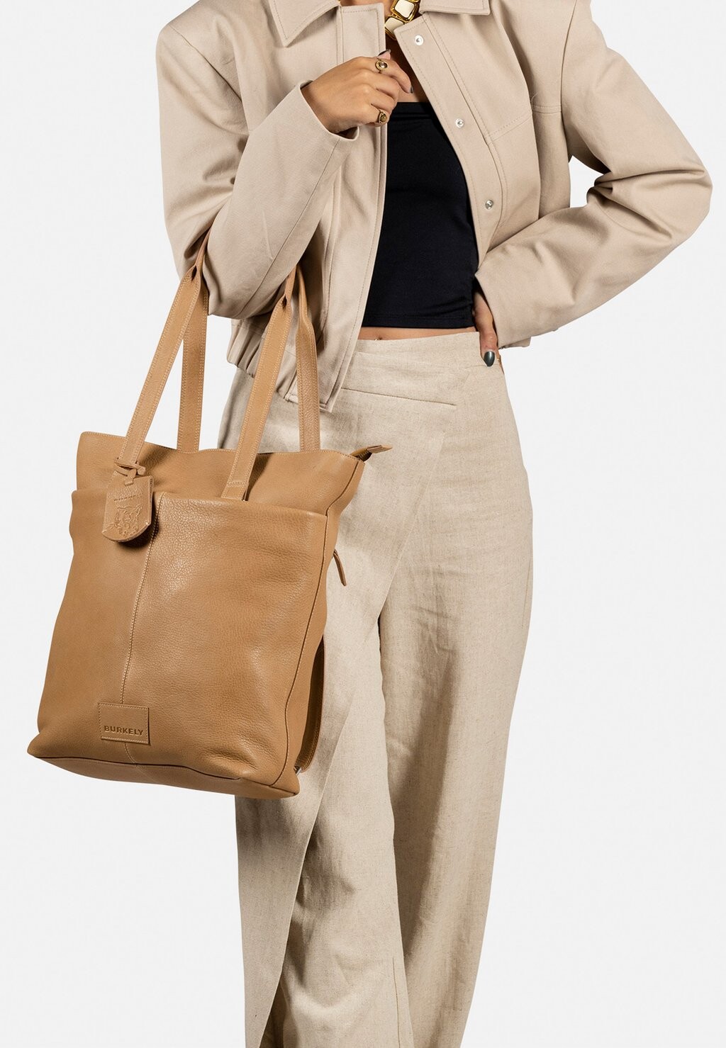 

Рюкзак SOFT SKYLAR BACKPACK SHOPPER 14 INCH Burkely, цвет beige