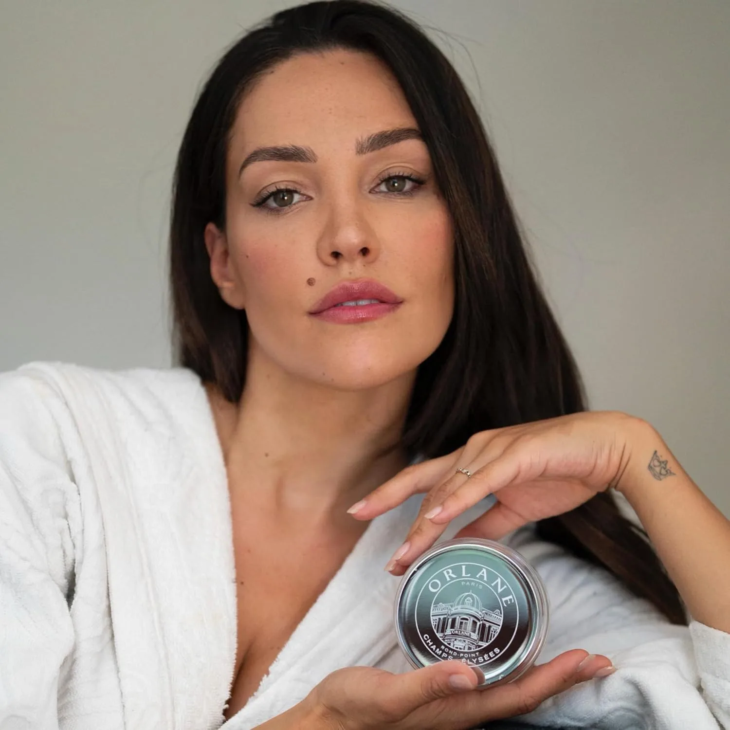 Orlane - B21 Extraordinaire Absolute Youth Night Cream 50 мл, масло ши и жожоба, антивозрастной и восстанавливающий ночной уход, комплекс Youth Reset, восстанавливает упругость кожи., Blue — фото 3
