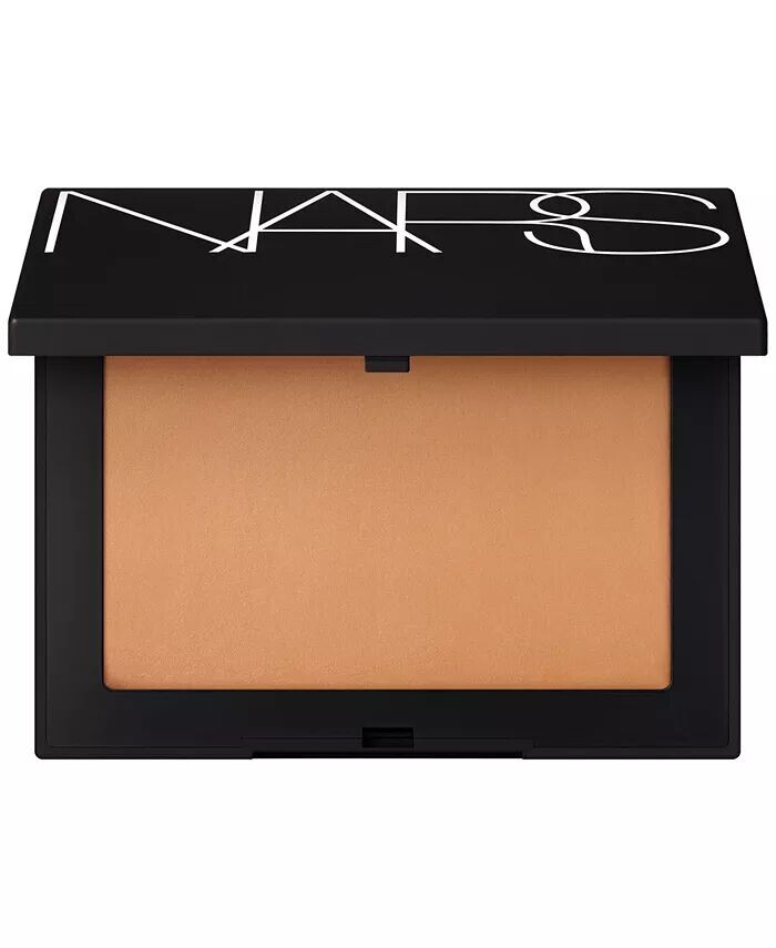 

Светоотражающая прессованная фиксирующая пудра, 0,35 унции Nars, цвет Mesa (Medium-deep)