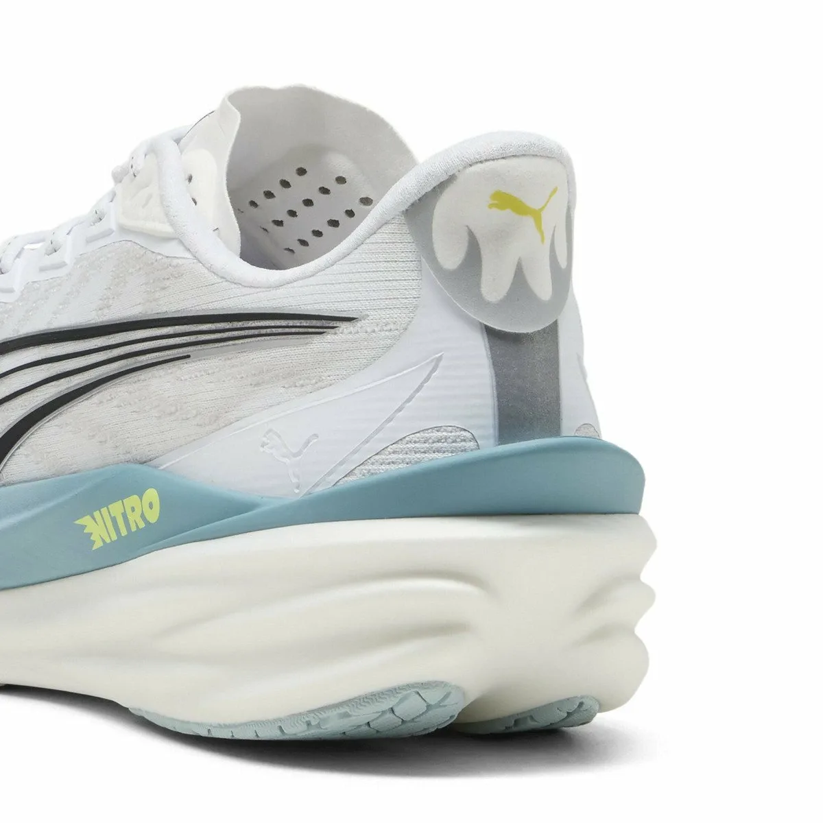 Мужские беговые кроссовки Deviate Nitro 4 PUMA, PUMA White-Fres — фото 3