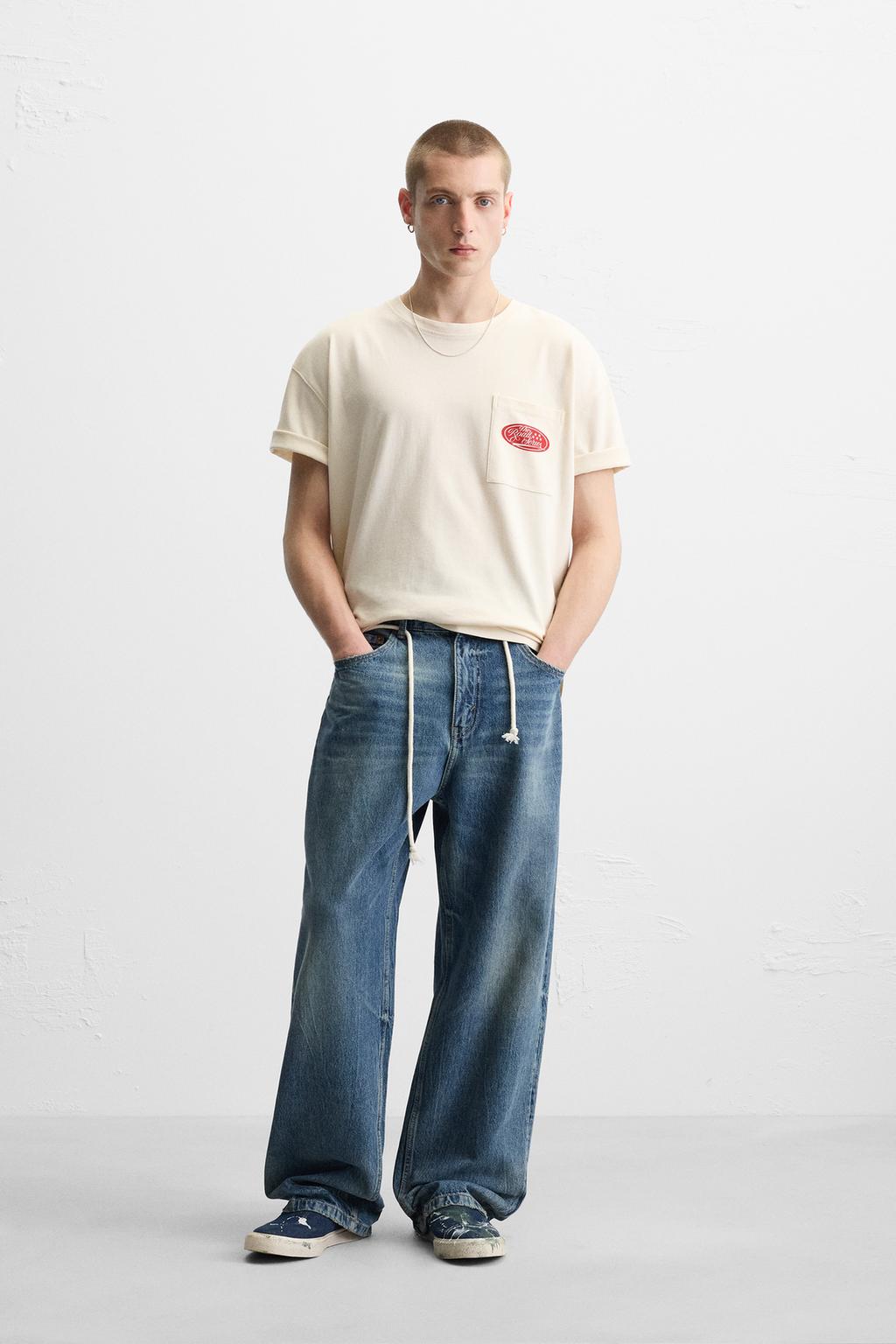 

Футболка с контрастным принтом ZARA, песочный