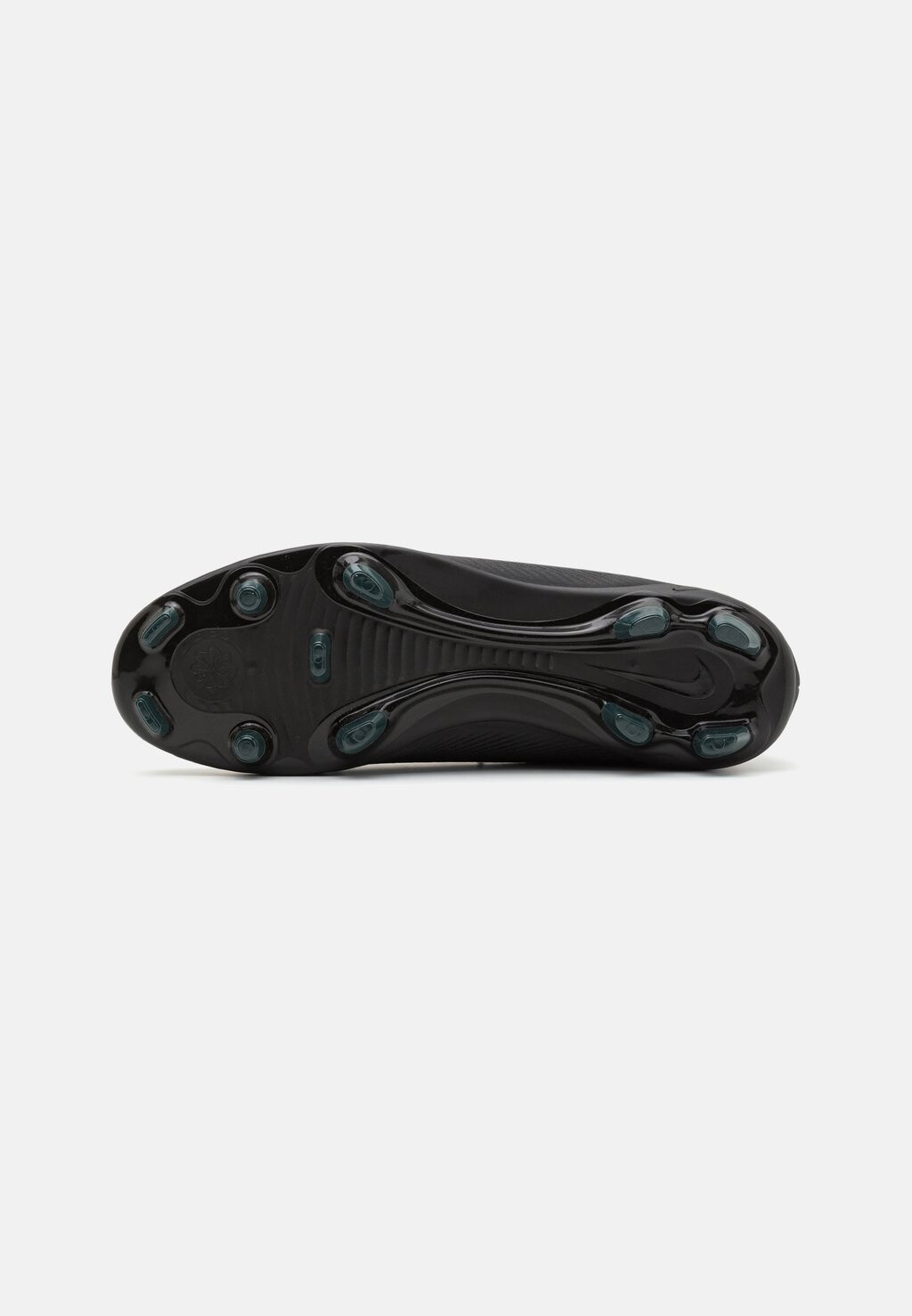 Футбольные бутсы с формованными шипами 10 CLUB FG/MG Nike Performance, черный — фото 4