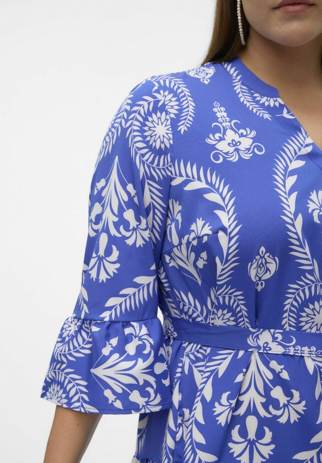 

Дневное платье ZERA Vero Moda Curve, синий