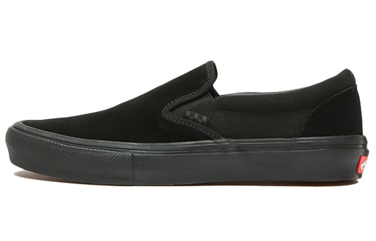 

Слипоны Vans Skate Triple Black