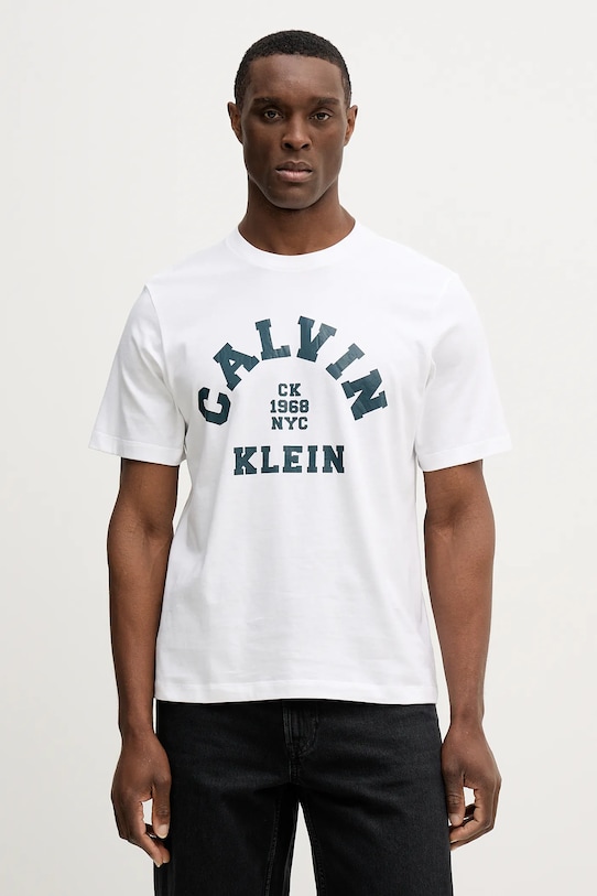 

Хлопковая футболка Calvin Klein Jeans, белый