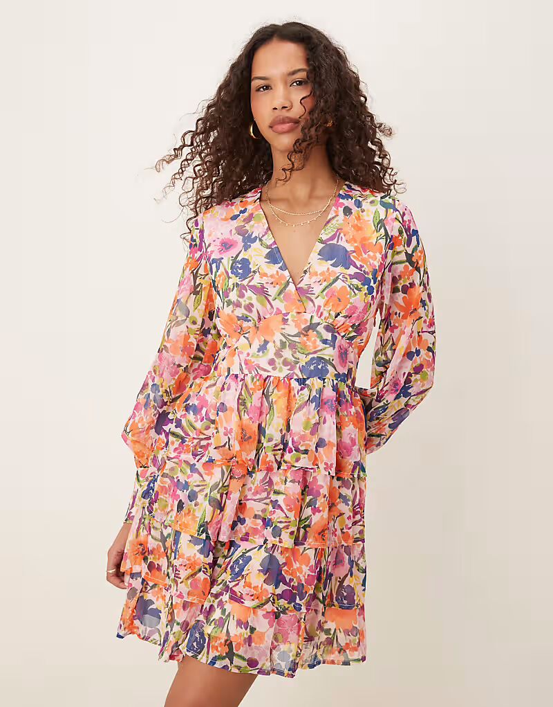 

Мини-платье Vila с многоярусным цветочным принтом