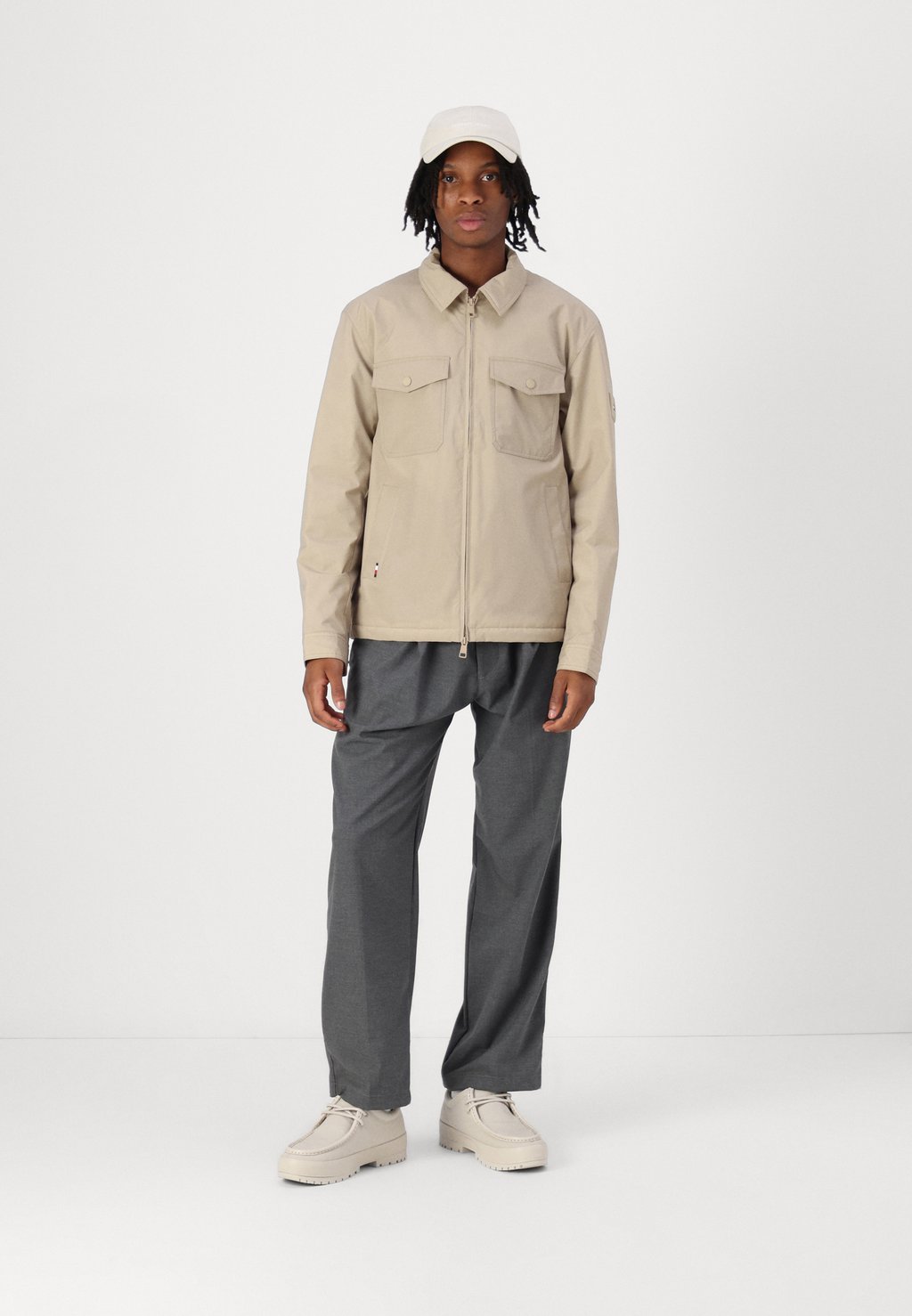 

Легкая куртка PADDED SHIRT JACKET Tommy Hilfiger, бежевый