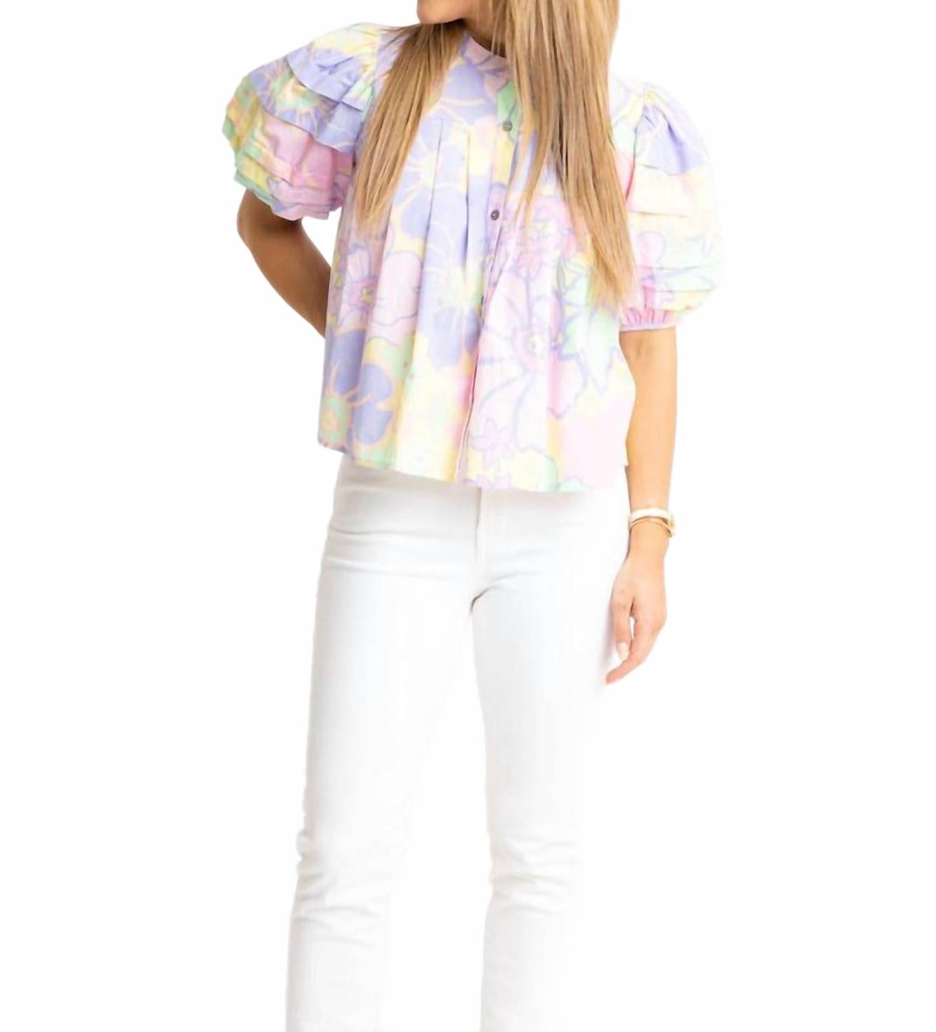 

Женский топ с цветочным принтом и плиссированными рукавами в лавандовом цвете Karlie