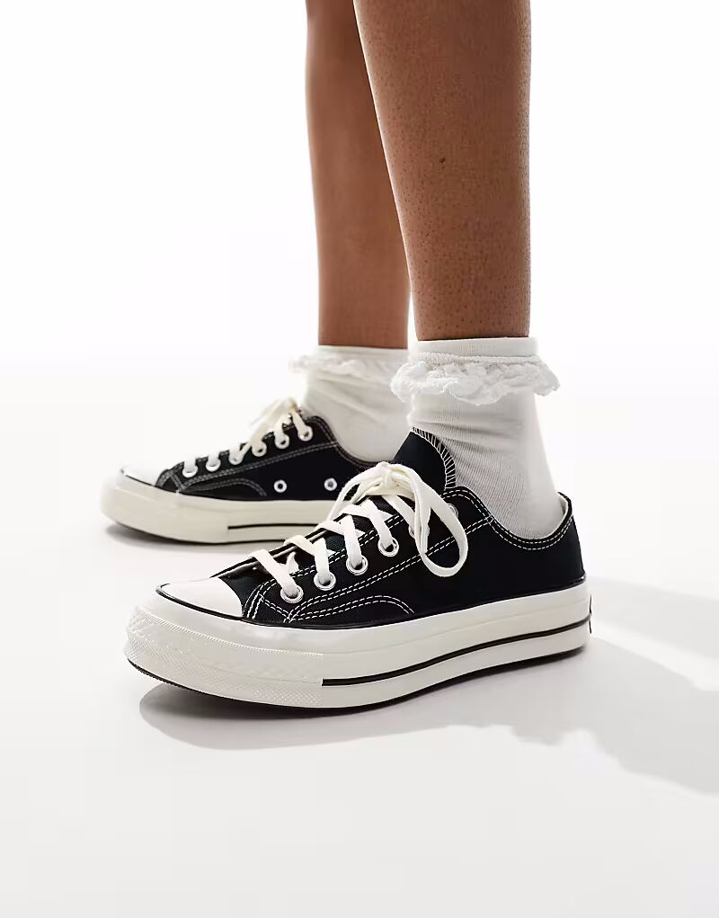 Кроссовки Converse Chuck 70 Ox Wide Fit черного цвета