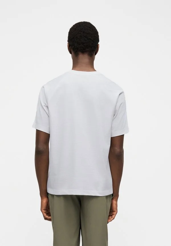 Футболка с принтом tape tee icon sport print tshirt Calvin Klein, Classic White — фото 4