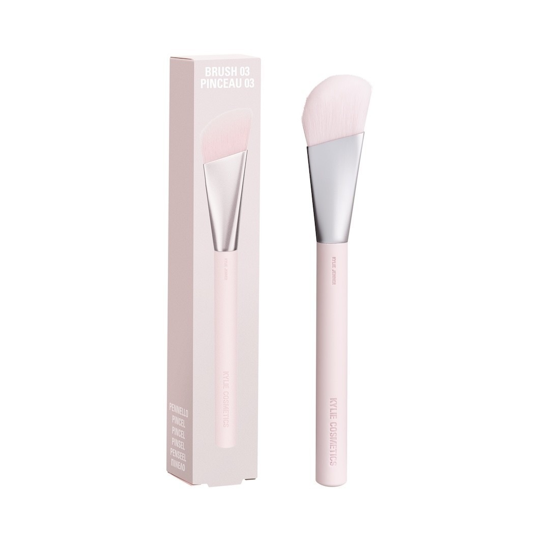 Кисть для лица skin tint brush Kylie Cosmetics, количество 1 шт. — фото 2