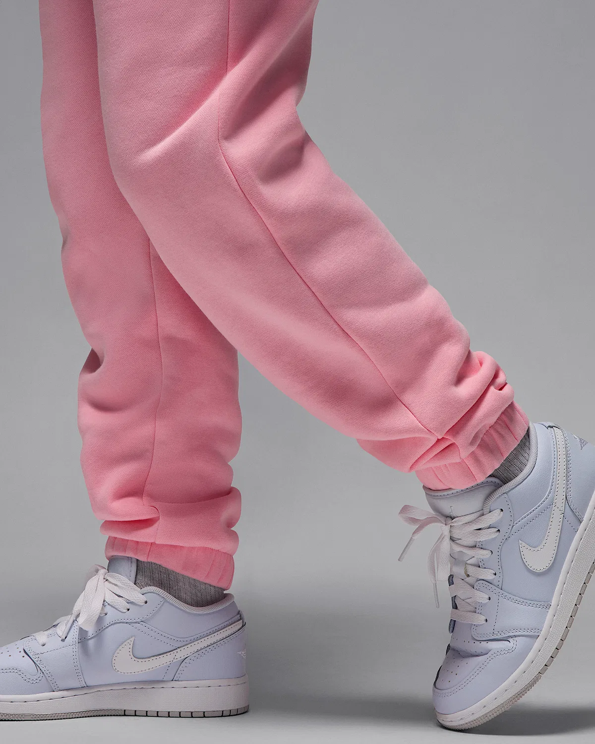 Детские штаны Jordan Brooklyn Fleece, Medium Soft Pink — фото 4
