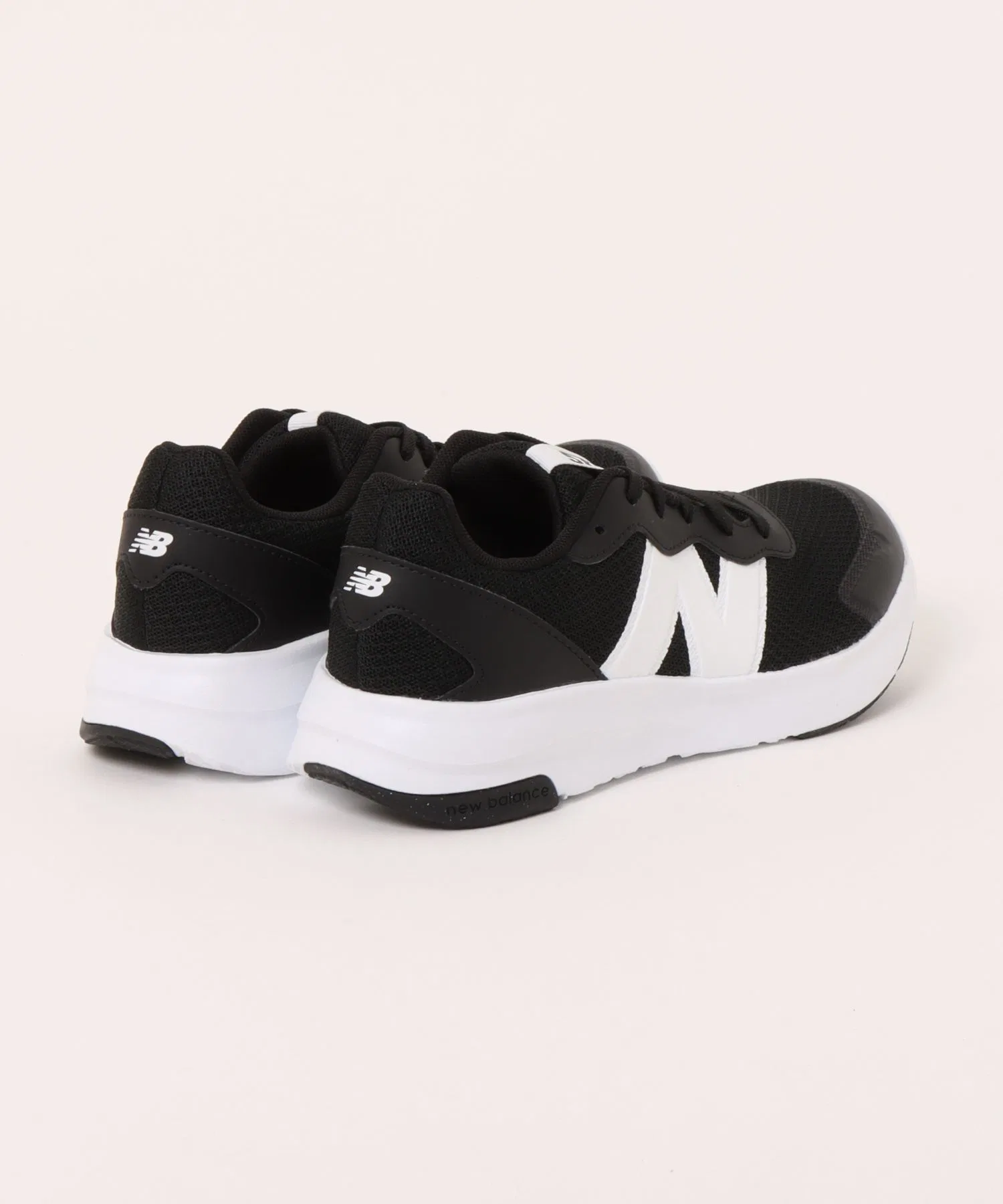 Детские кроссовки New Balance GK578 V1 для бега чёрные — фото 2