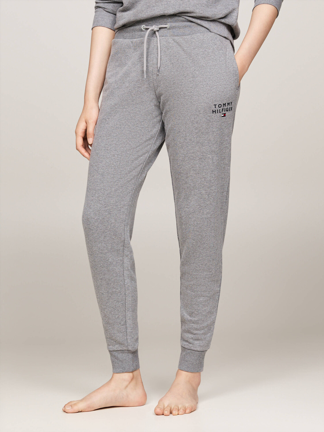 

Спортивные брюки Tommy Hilfiger Regular Fit, серый