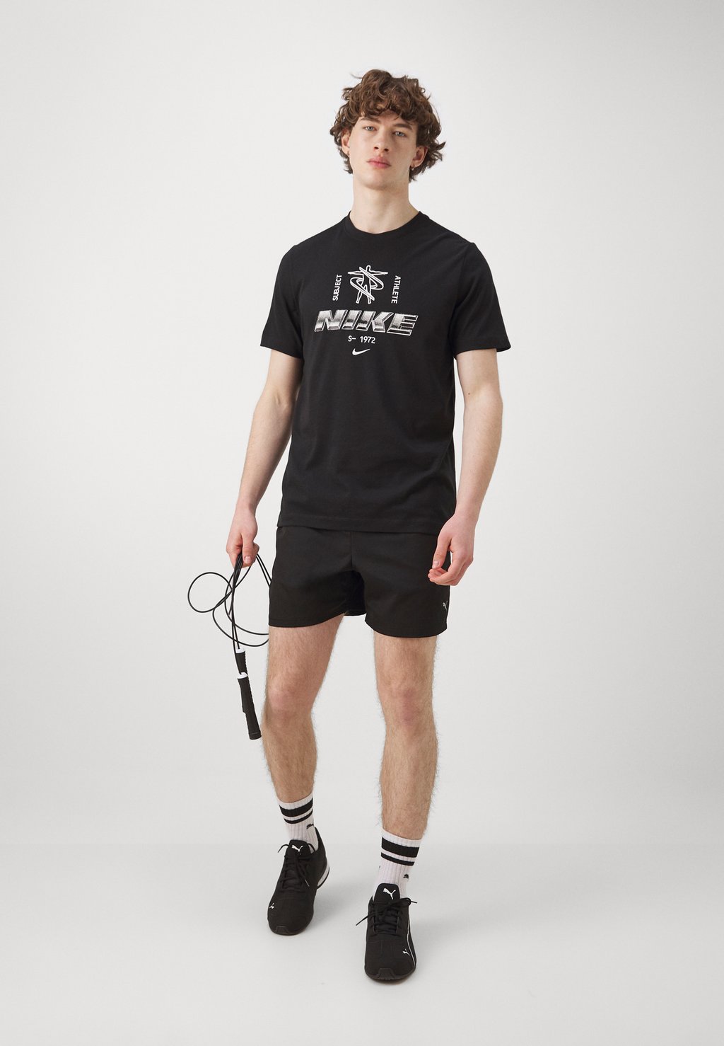 

Спортивная футболка TEE Nike Performance, черный