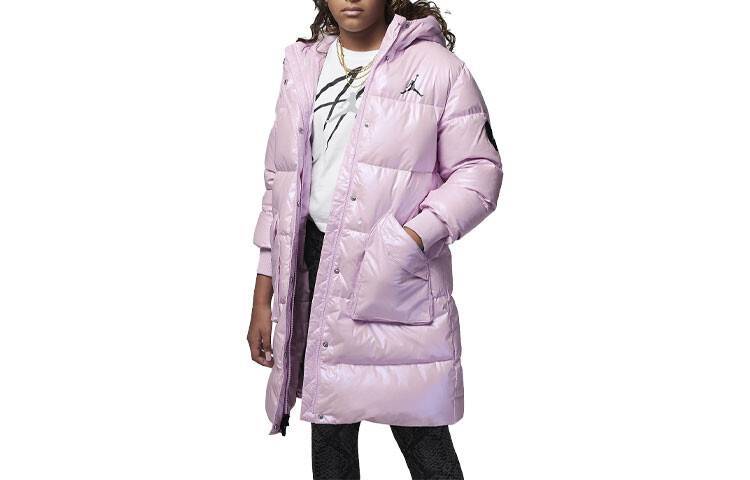 

Детский пуховик Jordan, цвет Pink