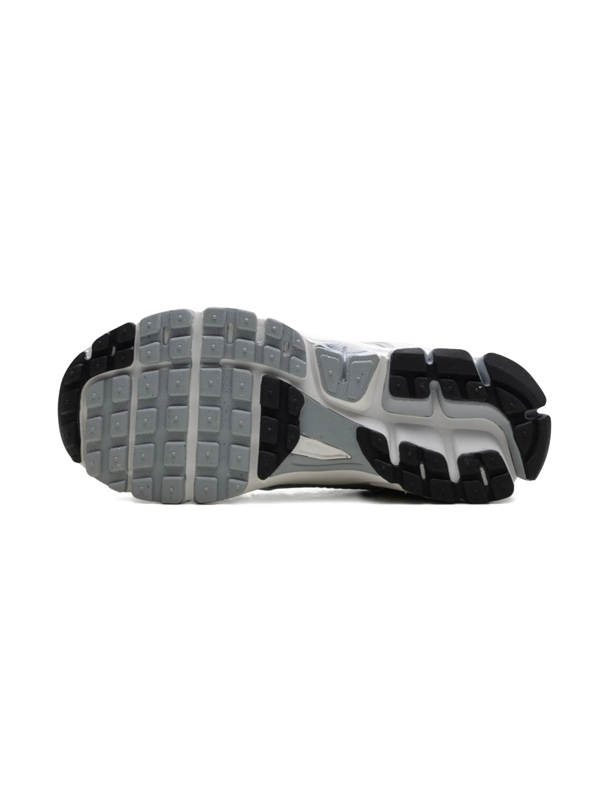 Кроссовки Zoom Vomero 5 Pure Platinum Nike Kids, серый — фото 4