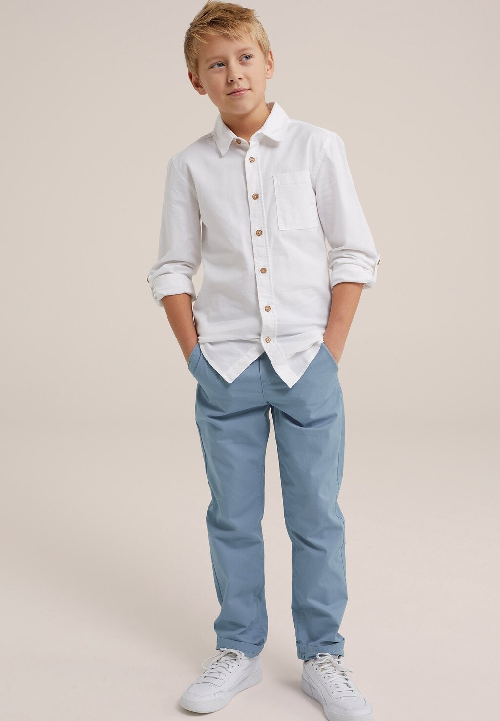 

Брюки из ткани WE Fashion, цвет blue