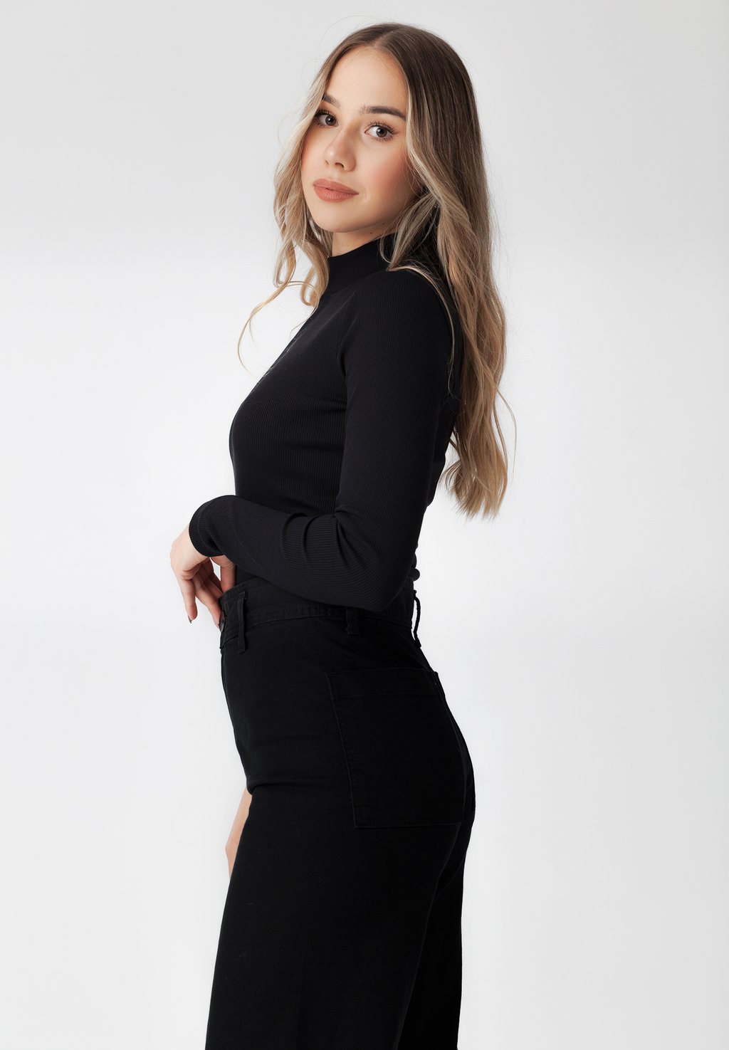 

Топ с длинными рукавами EVELYN Laurella, черный
