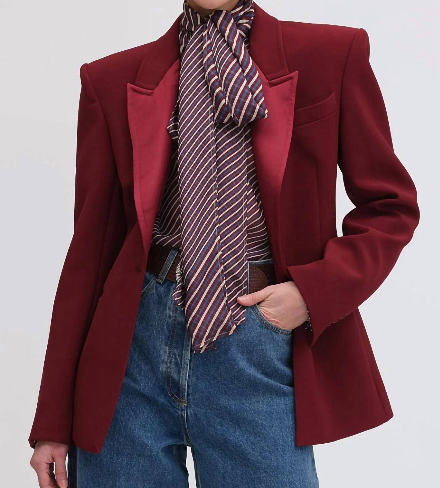 

Кэндис Блейзер в Оксблоде RONNY KOBO, цвет oxblood
