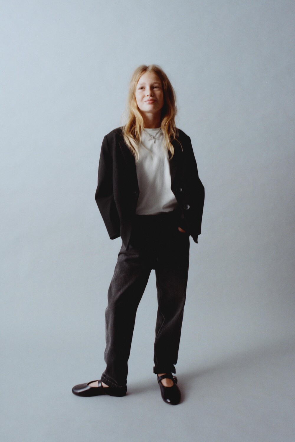 

Джинсы mom fit ZARA, черный
