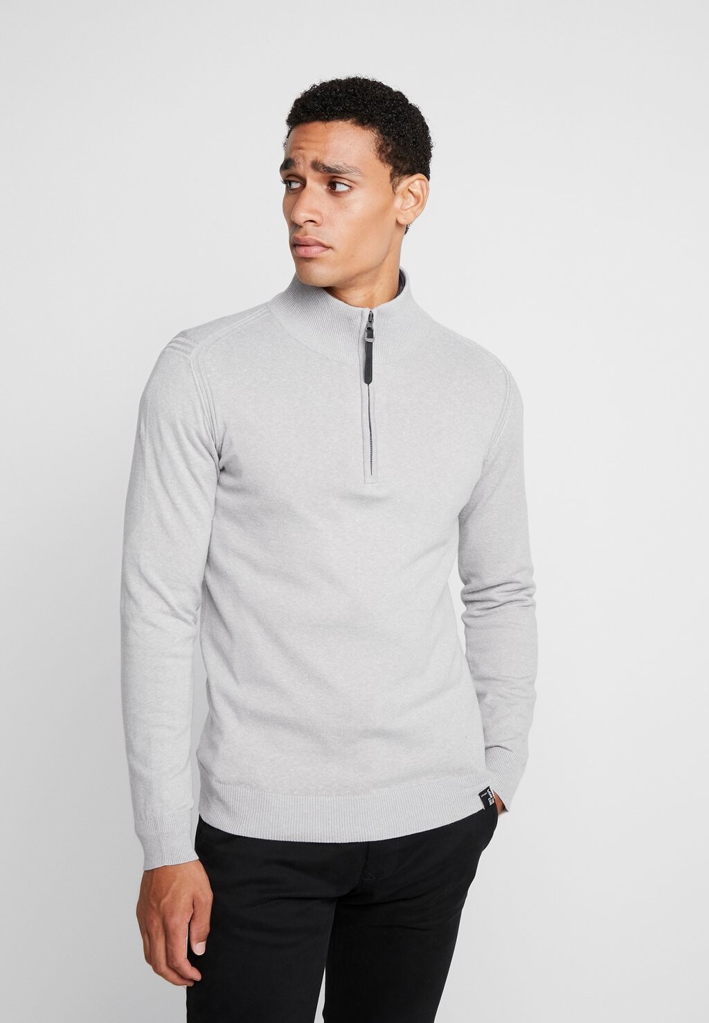

Свитер Indicode ANCONA, цвет Light Grey, Черный, Свитер Indicode ANCONA, цвет Light Grey