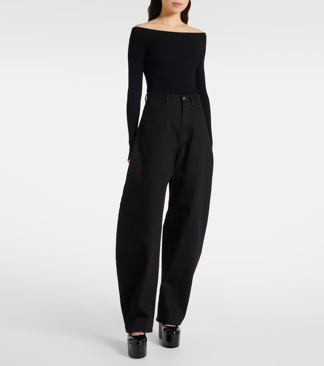 Туфли на танкетке из лакированной кожи Criss Cross Alaïa, Noir — фото 3