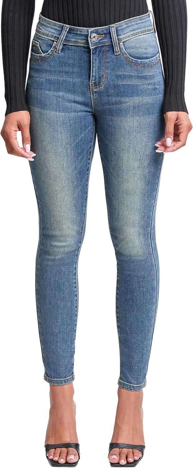 

YMI Women's Wannabettabutt Mid Rise Embroidered Skinny Jean