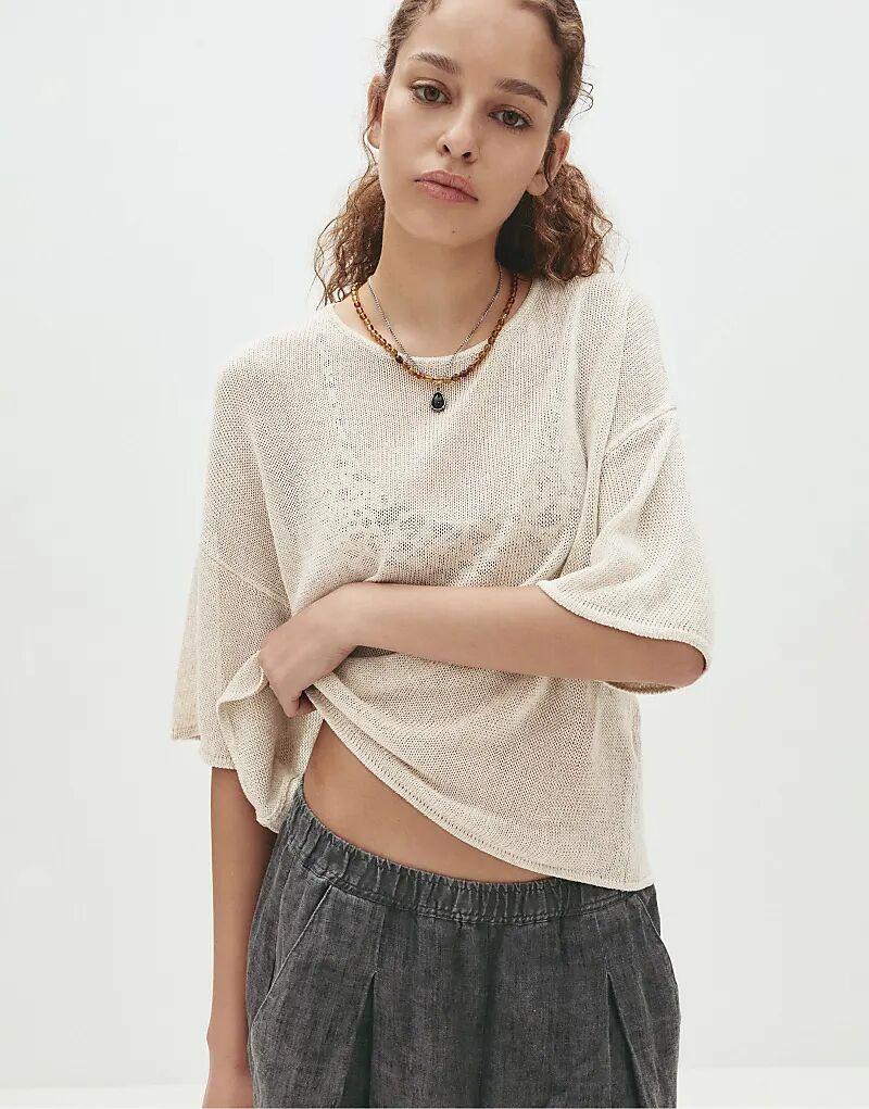 

Свитер с короткими рукавами Pull&Bear бежевого цвета