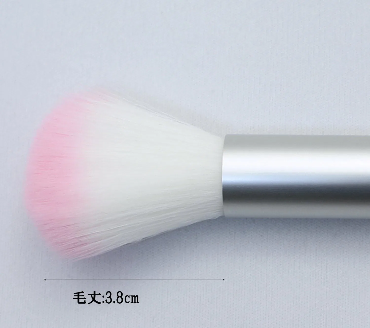 Кисть для румян Slide Cheek Brush Shizada Seishindo 1 шт розовый Shishida Seishindo — фото 4