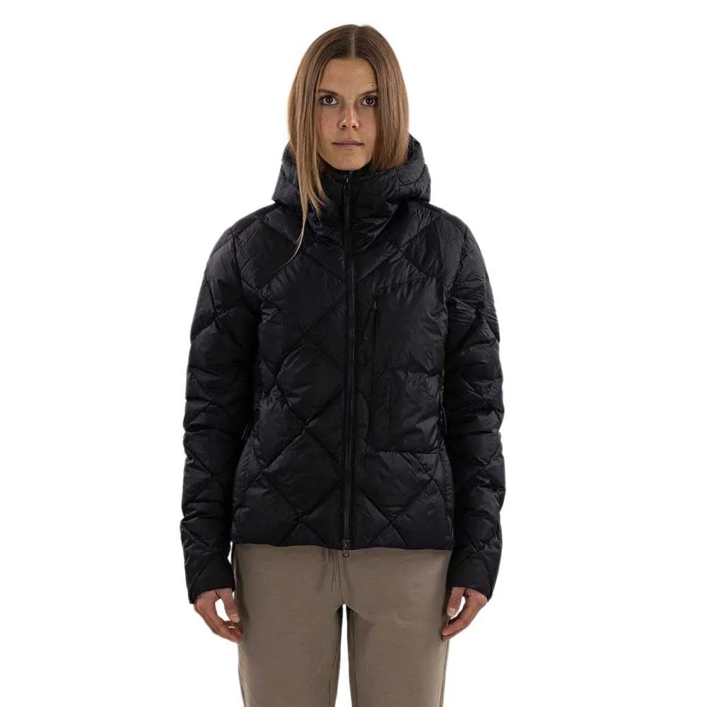 

Куртка The Mountain Studio Ultralight down, черный