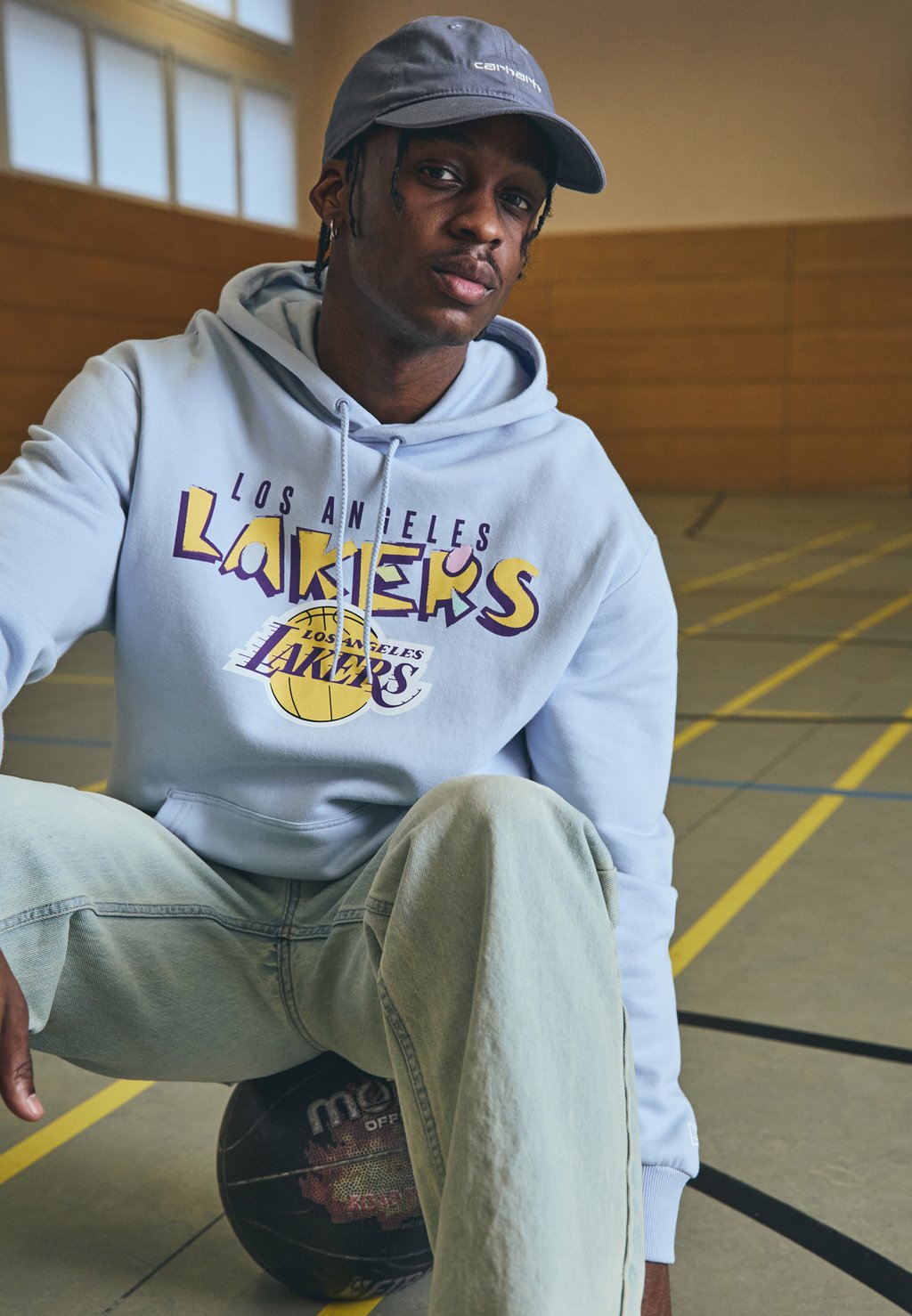

Толстовка с капюшоном NBA LOS ANGELES LAKERS GRAPHIC OVERSIZED HOODIE New Era, светло-голубой